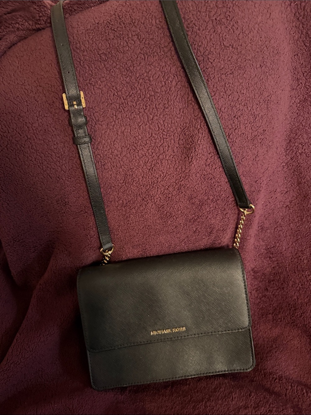 MICHAEL KORS Black Leather Crossbody with Gold Hardware